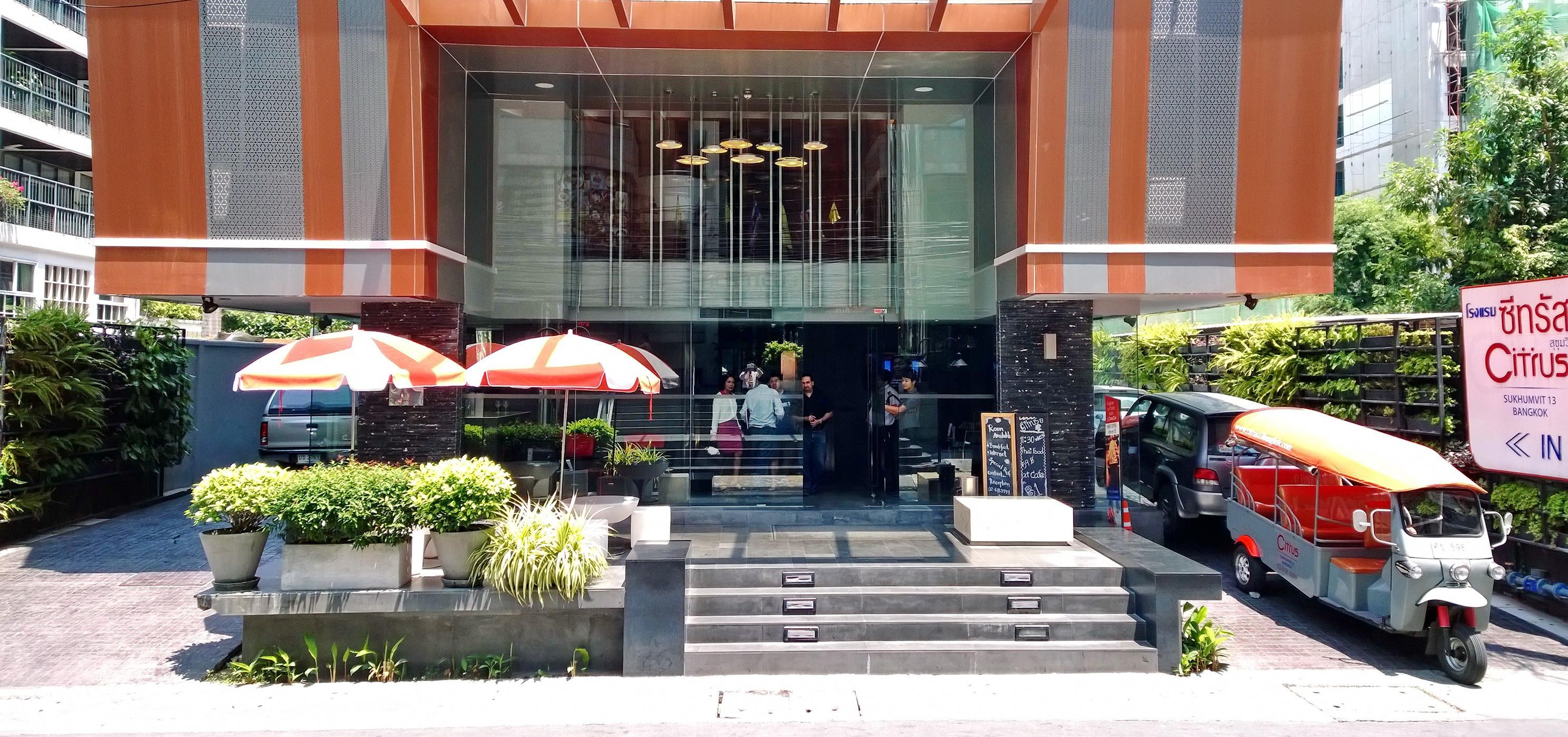 Citrus Sukhumvit 13 Nana Bangkok By Compass Hospitality Hotel Kültér fotó