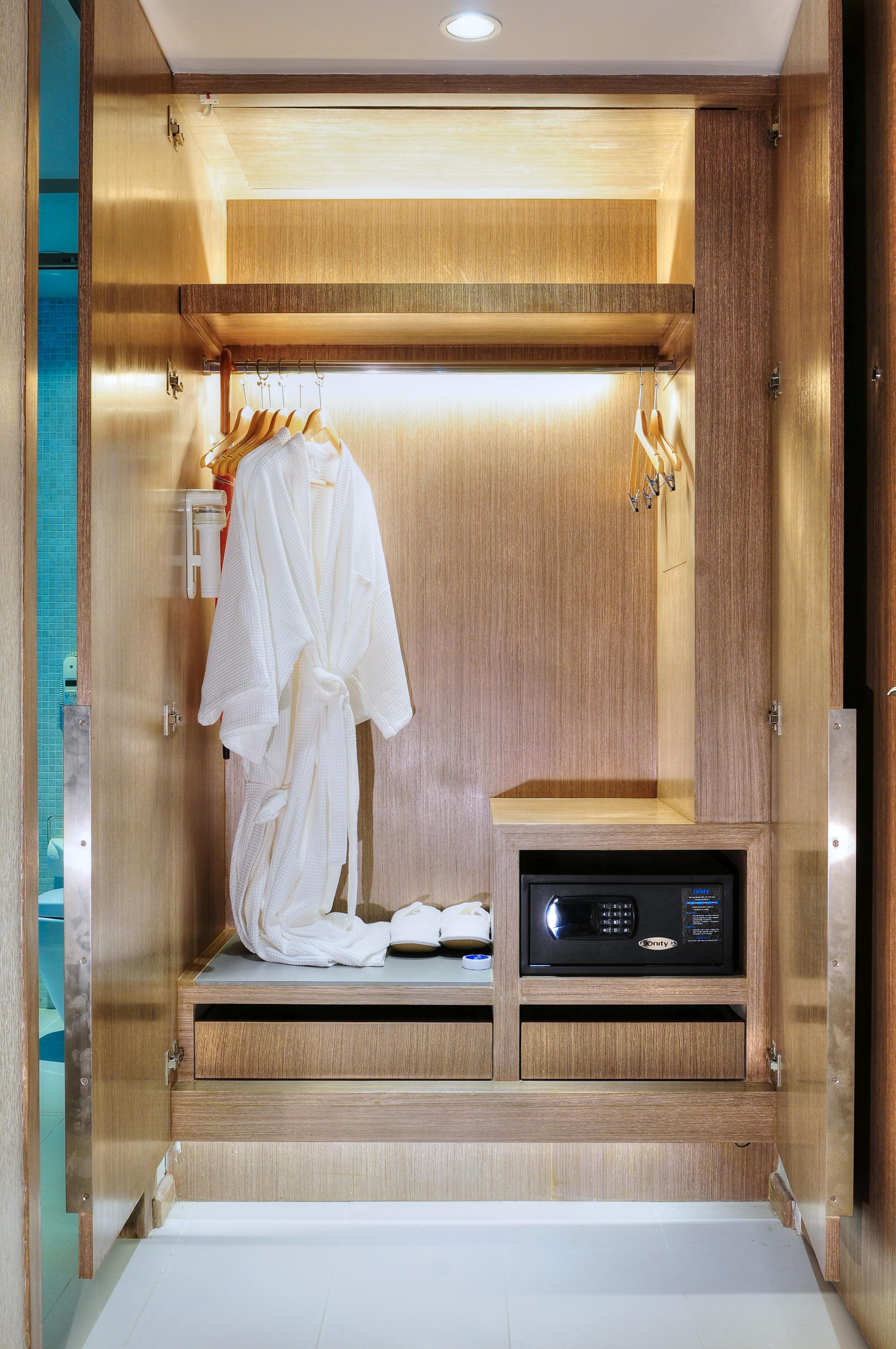 Citrus Sukhumvit 13 Nana Bangkok By Compass Hospitality - Newly Renovated Hotel Kültér fotó