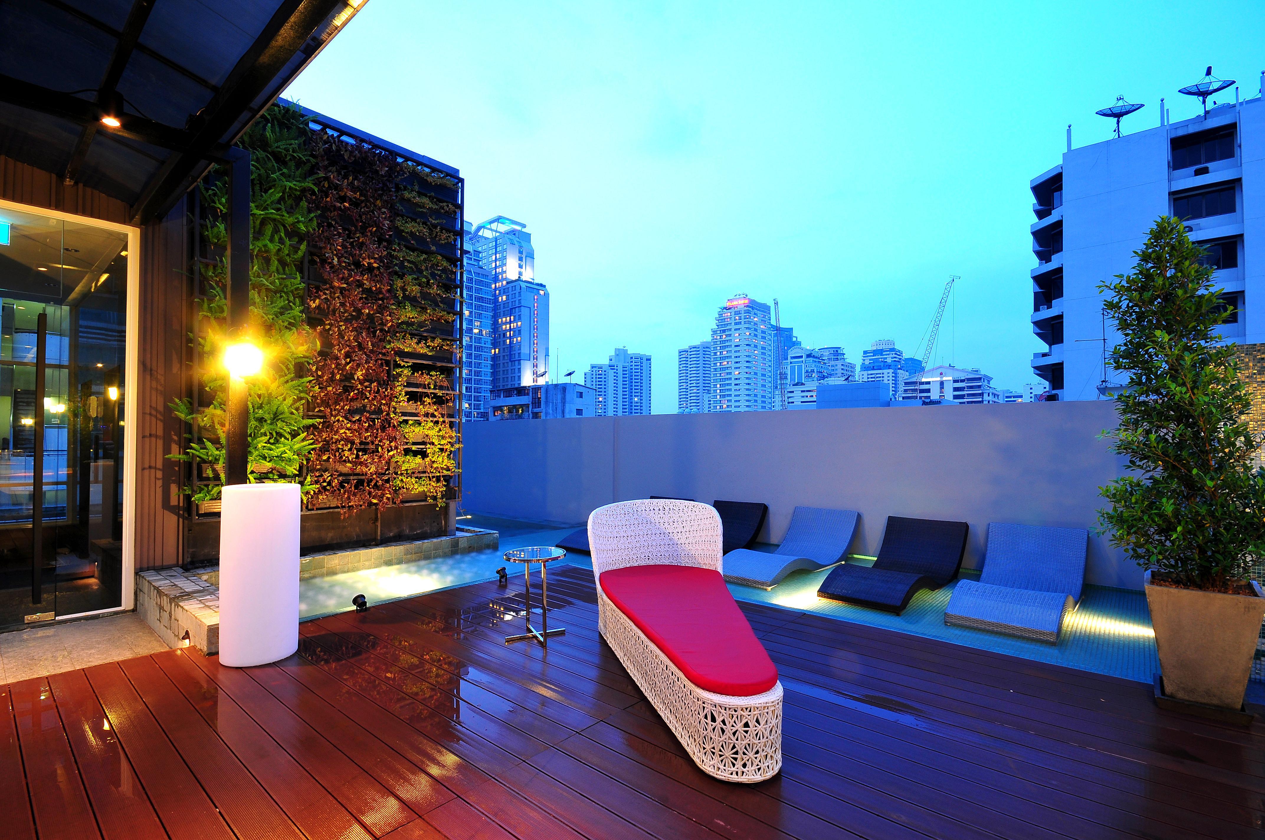 Citrus Sukhumvit 13 Nana Bangkok By Compass Hospitality - Newly Renovated Hotel Kültér fotó