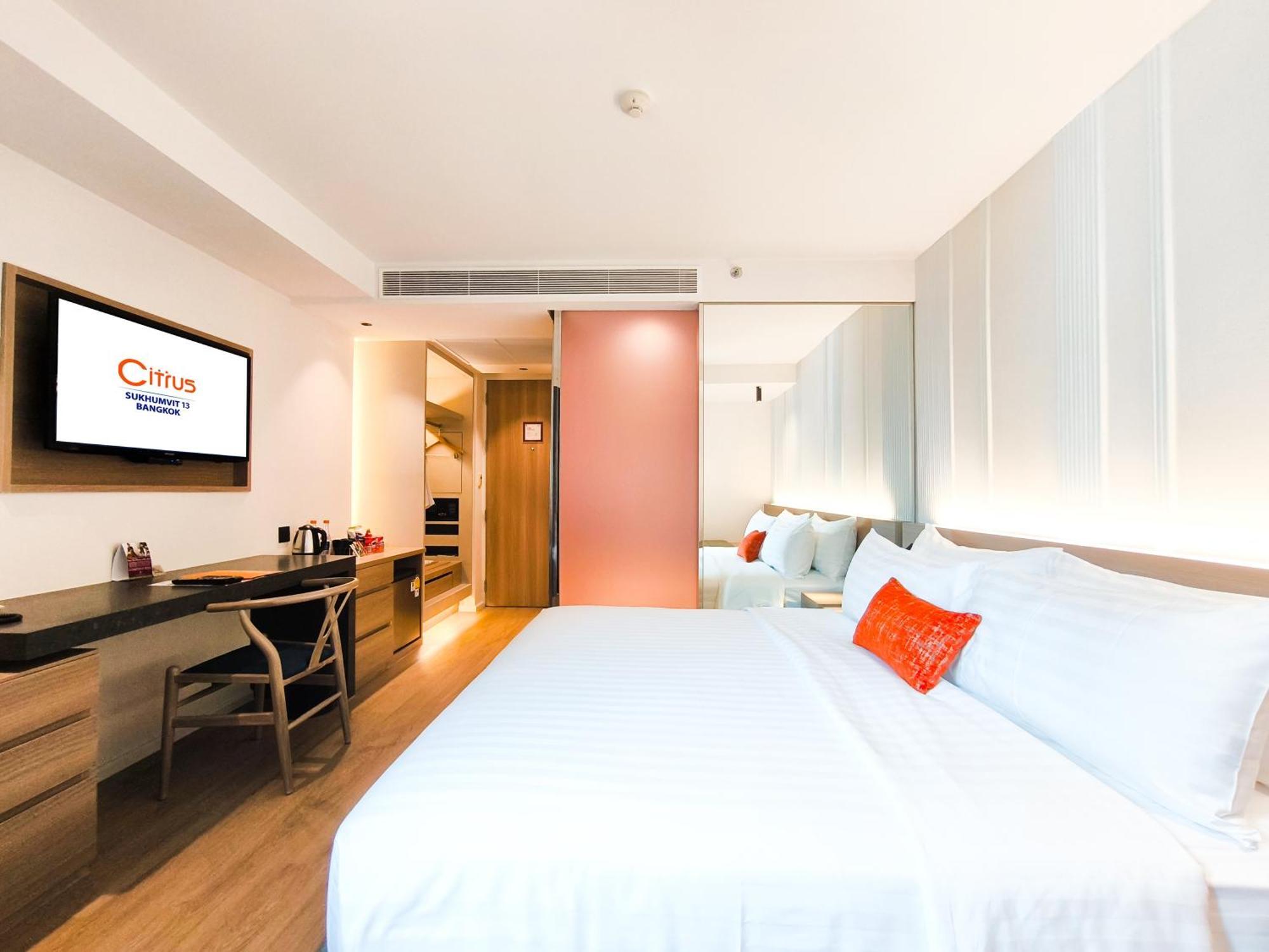 Citrus Sukhumvit 13 Nana Bangkok By Compass Hospitality - Newly Renovated Hotel Kültér fotó