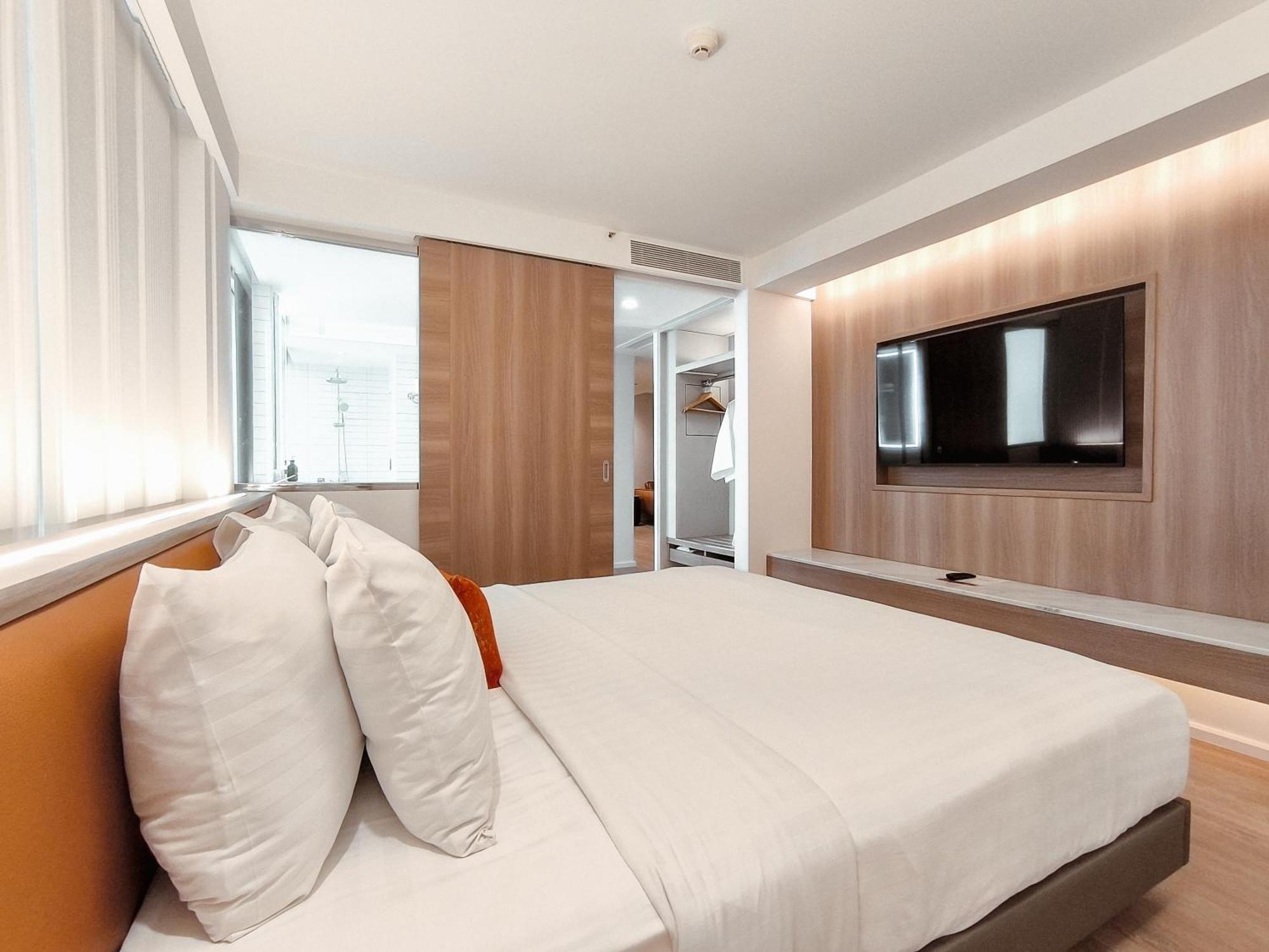 Citrus Sukhumvit 13 Nana Bangkok By Compass Hospitality - Newly Renovated Hotel Kültér fotó