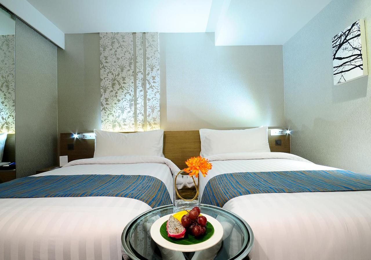 Citrus Sukhumvit 13 Nana Bangkok By Compass Hospitality Hotel Kültér fotó